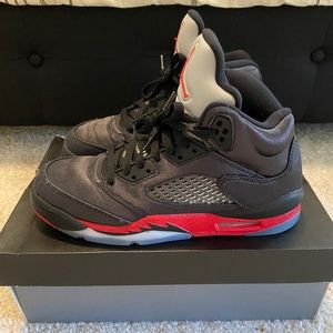Jordan 5 Retro
Satin Bred (GS) 6Y